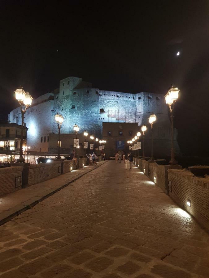 Casa Alessandra Napoli Bagian luar foto